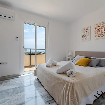 Apartment Terrace Of Paradise, 3 Bed Duplex, Bbq, Views, Pool, Parking Benalmadena