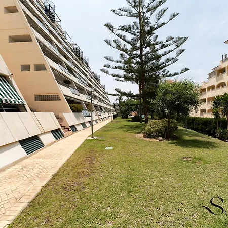 Terrace Of Paradise, 3 Bed Duplex, Bbq, Views, Pool, Parking